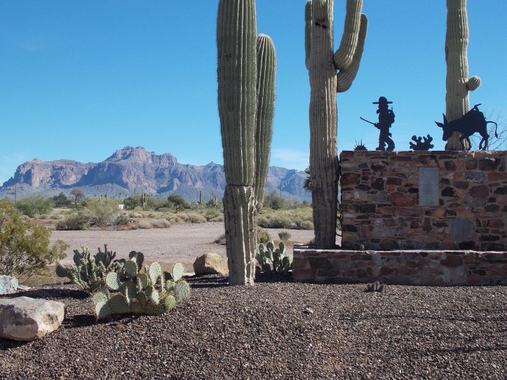 Lost Dutchman Monument